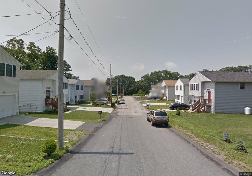 579 Marques St, Cumberland, RI 02864 - photo 1