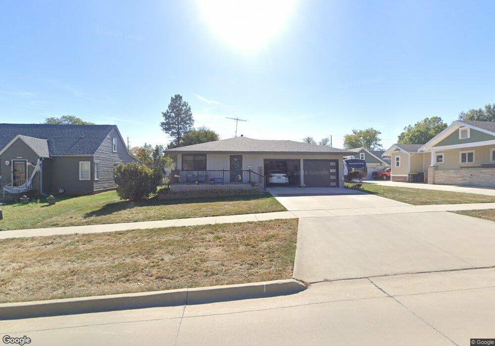 1109 Main St, Adel, IA 50003 - photo 1