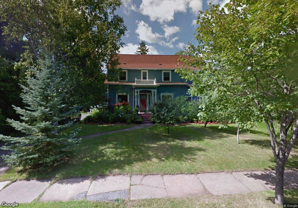 2011 Lakeview Dr, Duluth, MN 55803 - photo 1