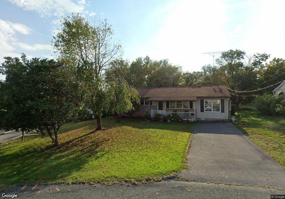 3408 Westview Cir, Greencastle, PA 17225 - photo 1