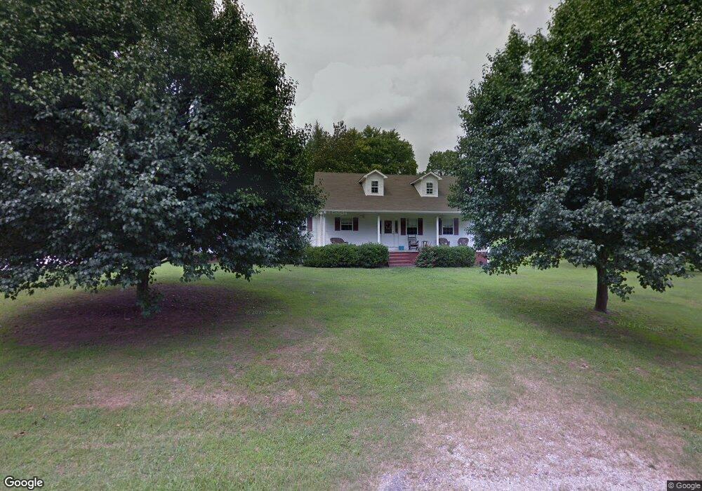 131 Flower St, Linden, TN 37096 - photo 1