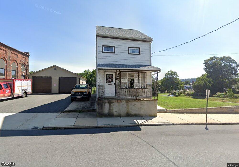 704 Manor St, Columbia, PA 17512 - photo 1