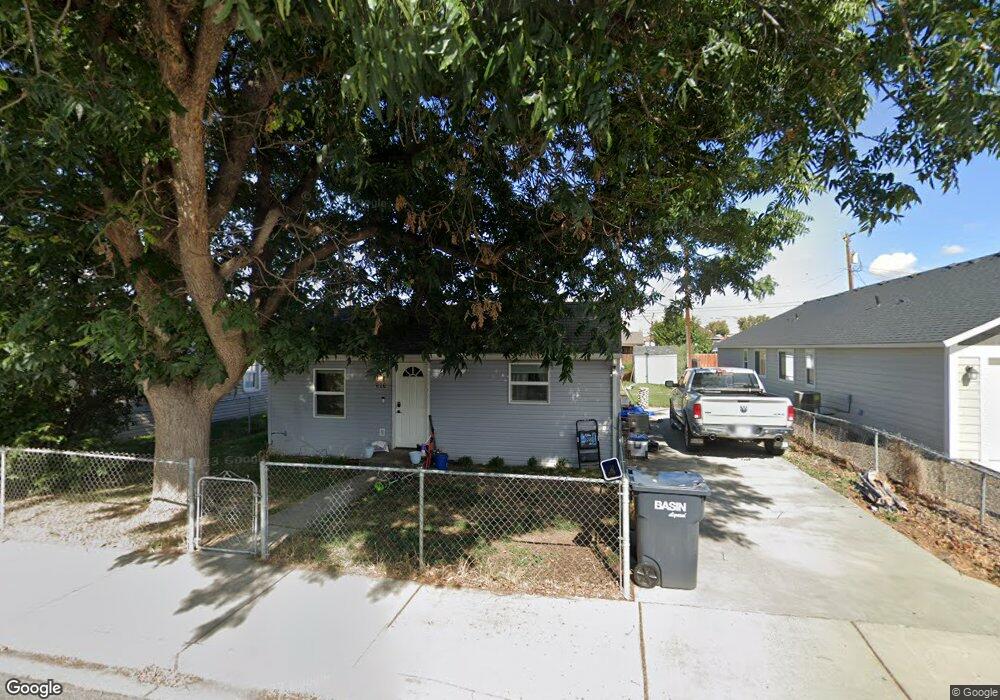 207 E Park Ave, Moxee, WA 98936 - photo 1