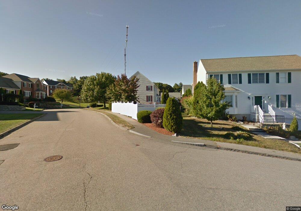 56 Turning Mill Ln, Quincy, MA 02169 - photo 1