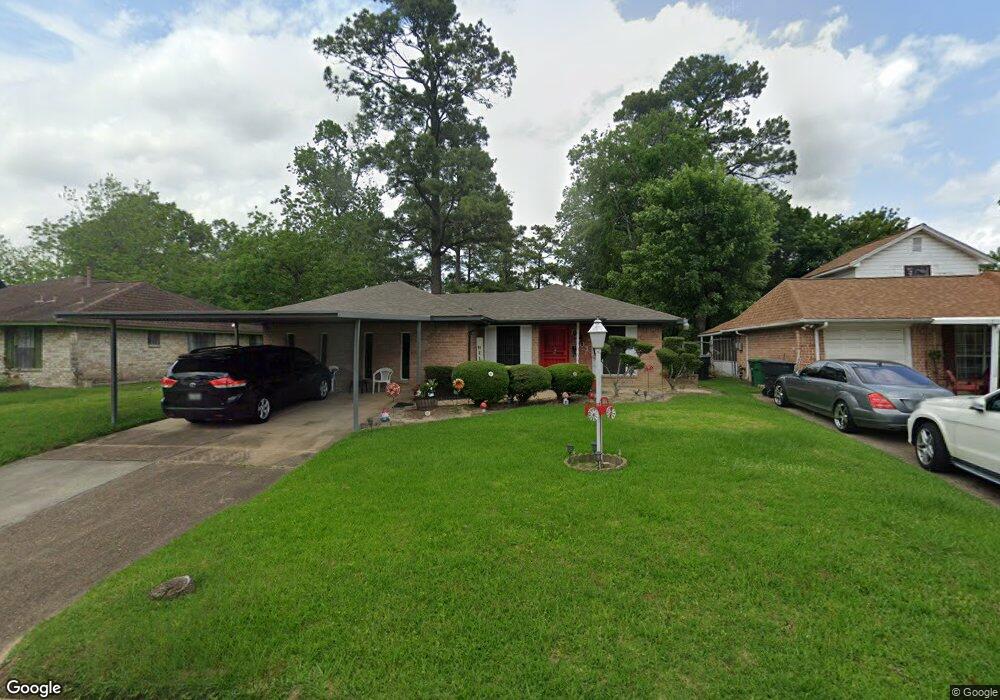 7703 Spinet St, Houston, TX 77016 - photo 1