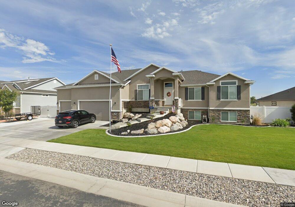 5422 W 3550 S, Hooper, UT 84315 - photo 1