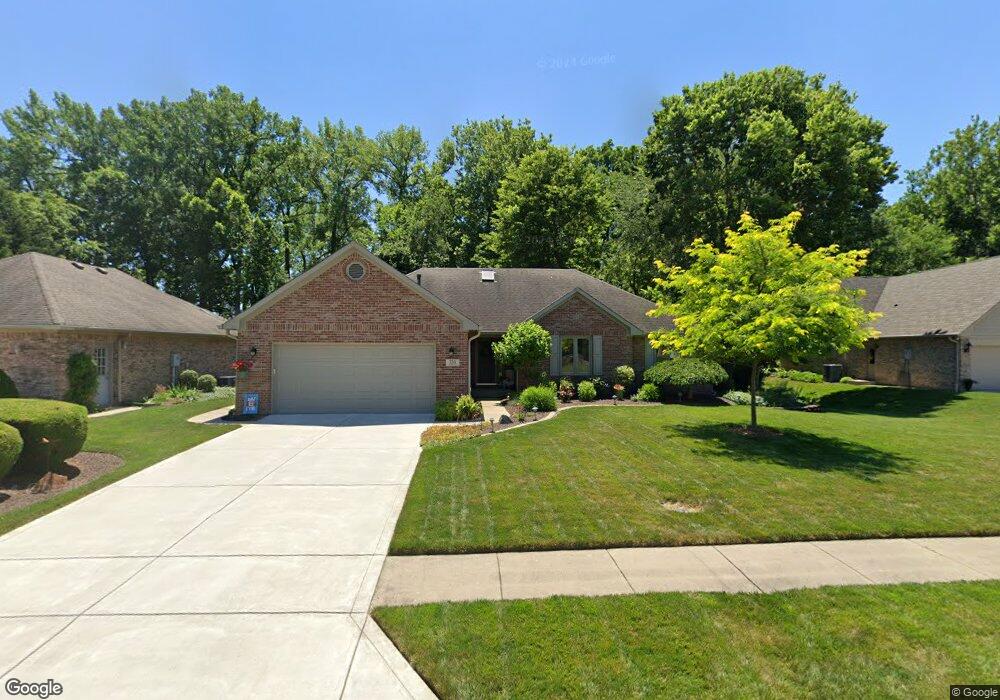 735 Viewpoint Dr, Plainfield, IN 46168 - photo 1