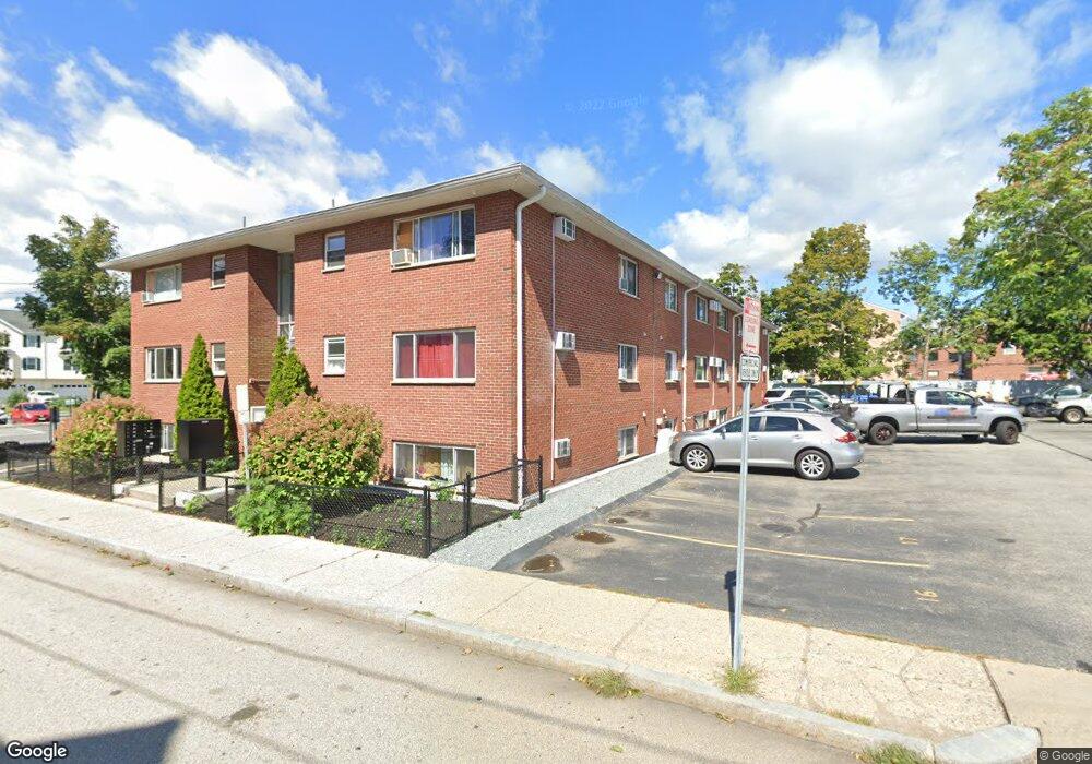 54 Walnut St unit B08, Waltham, MA 02453 - photo 1