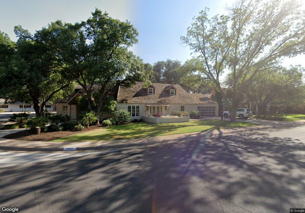 2003 Sinclair Ave, Midland, TX 79705 - photo 1