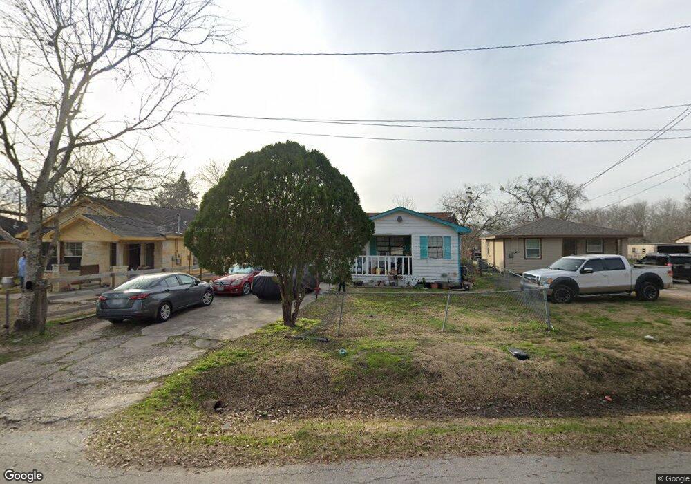 514 Elm St, Rosenberg, TX 77471 - photo 1