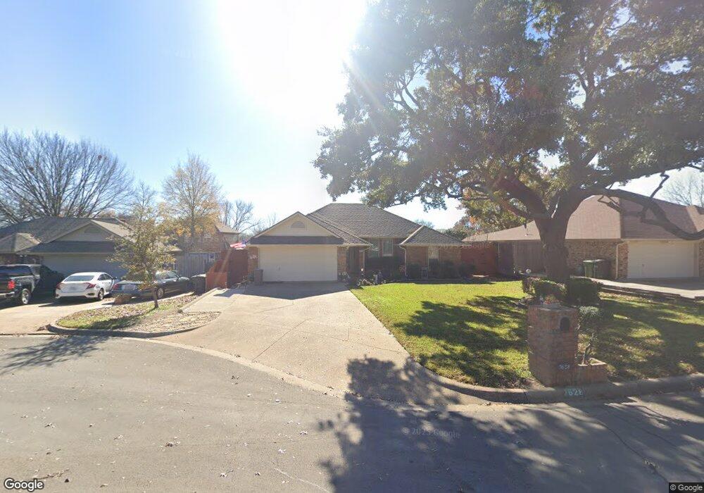 7628 Kimberly Ct, North Richland Hills, TX 76182 - photo 1