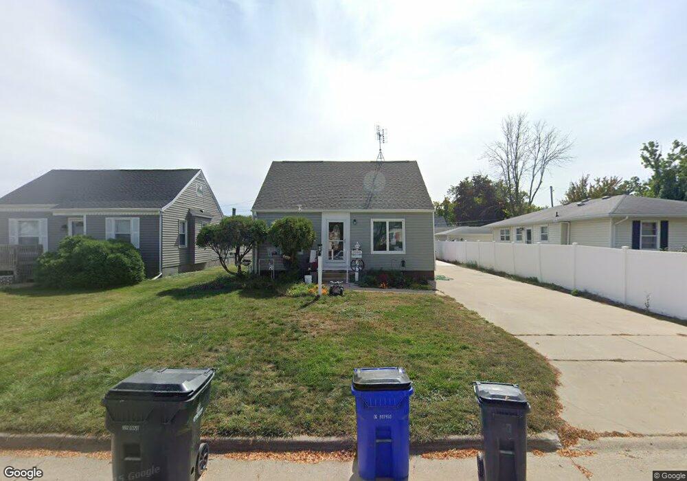 3205 Dalewood Ave SE, Cedar Rapids, IA 52403 - photo 1