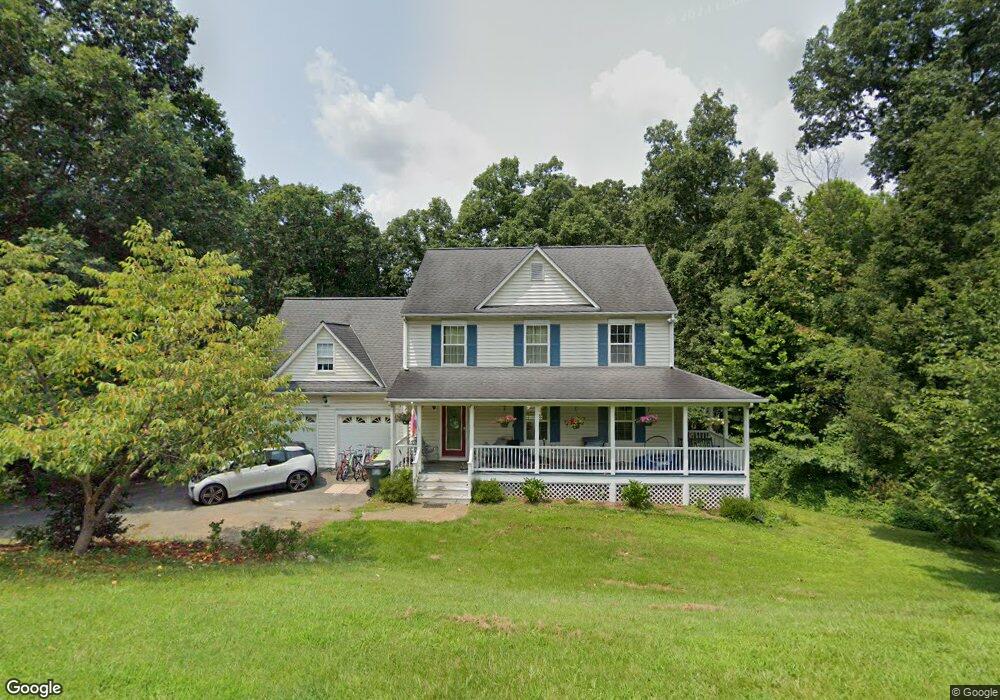 1718 Honeysuckle Ln, Charlottesville, VA 22902 - photo 1