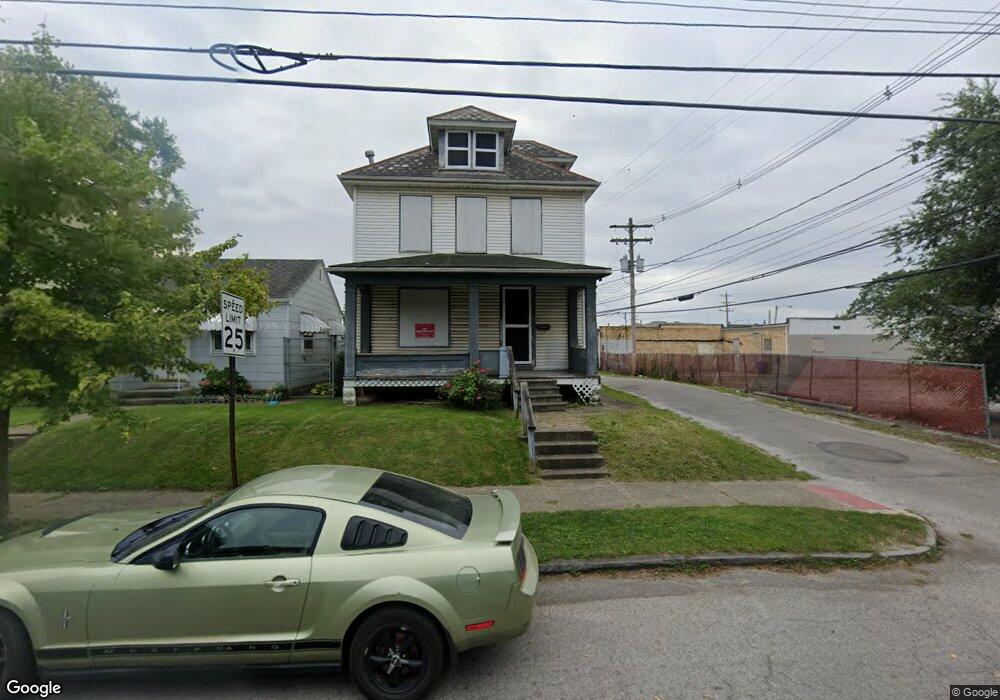 449 E Woodrow Ave, Columbus, OH 43207 - photo 1