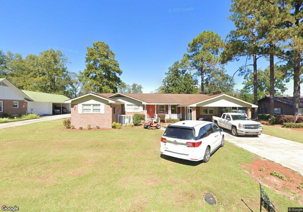416 Hillcrest Blvd, Blackshear, GA 31516 - photo 1