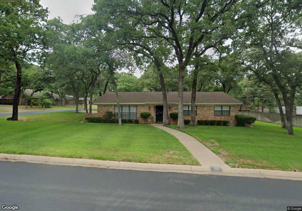 640 W Cheryl Ave, Hurst, TX 76053 - photo 1