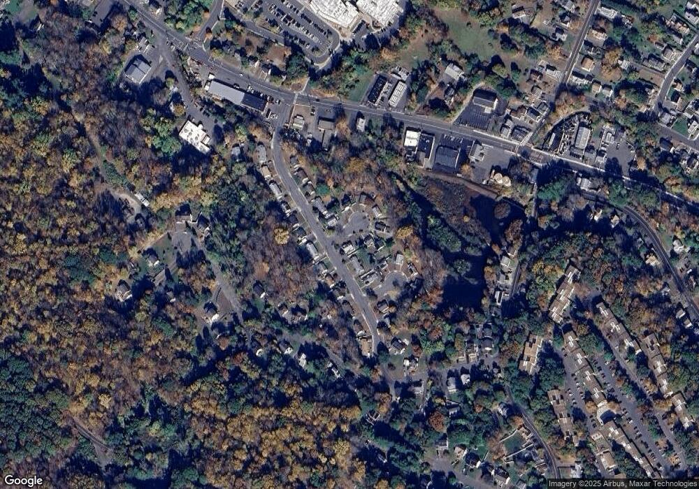 72 Brookside Ave, Naugatuck, CT 06770 - photo 1