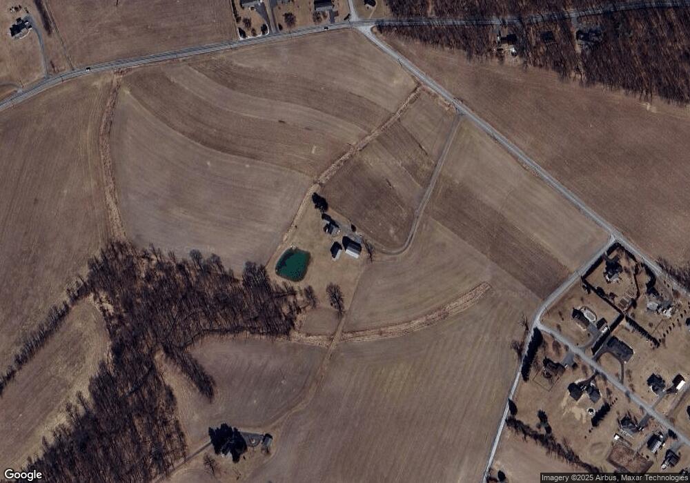 3121 Whitetail Deer Dr, Bath, PA 18014 - photo 1