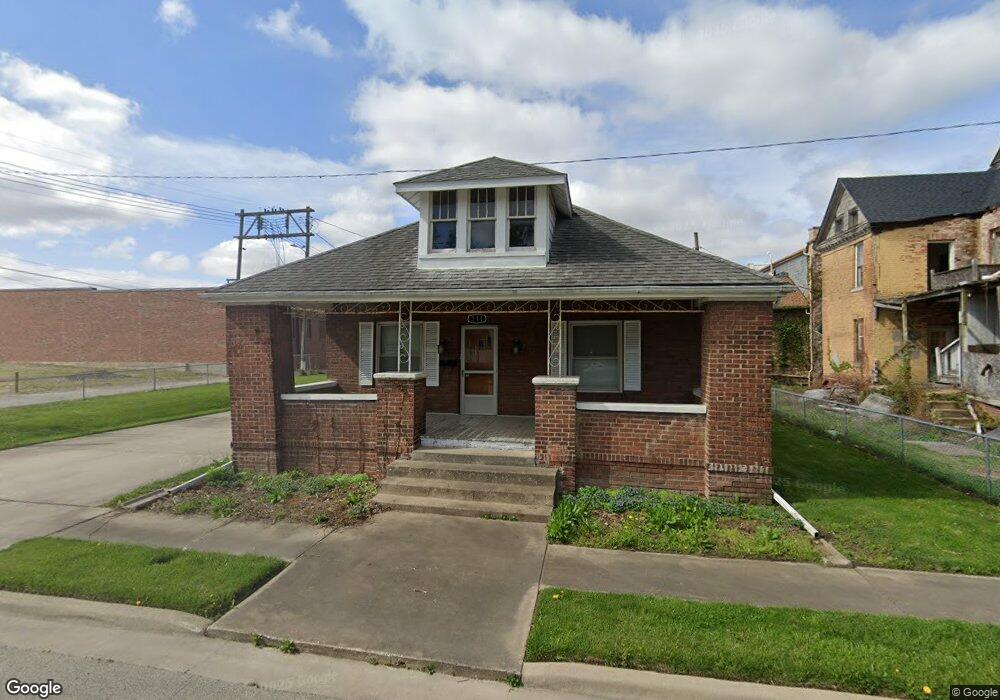 511 Pekin St, Lincoln, IL 62656 - photo 1