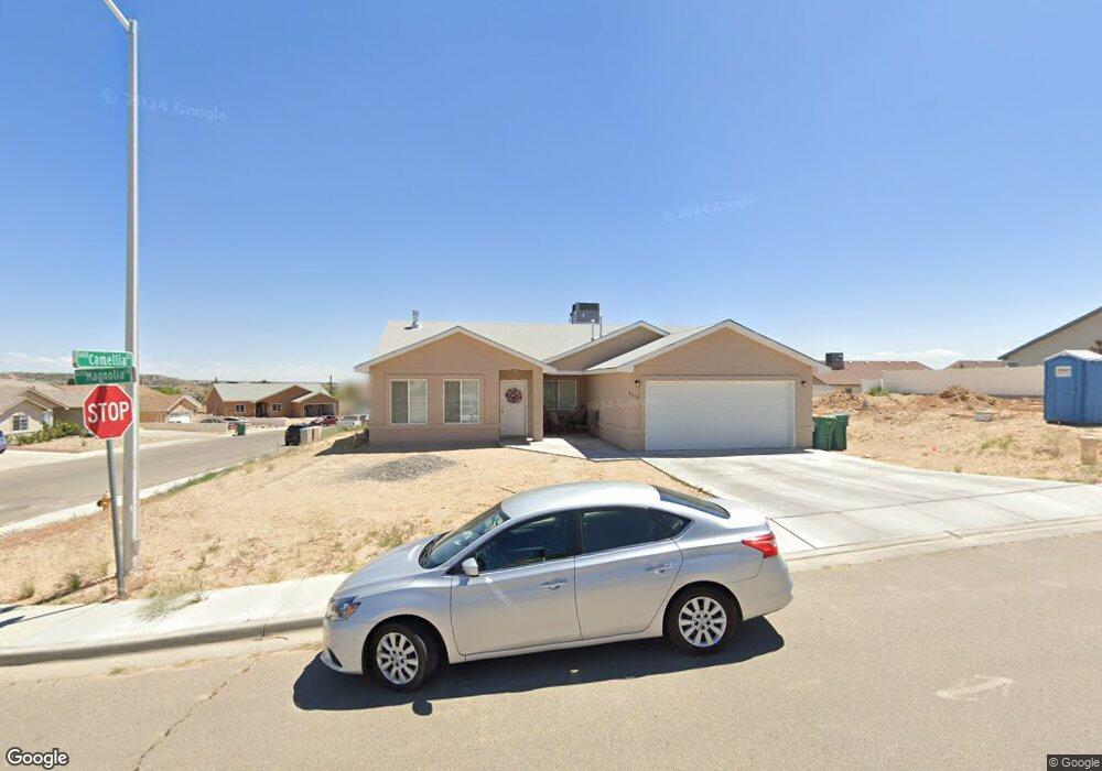 4213 Magnolia Ln, Farmington, NM 87402 - photo 1