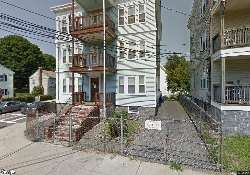 271 Fuller St unit 3, Dorchester Center, MA 02124 - photo 1