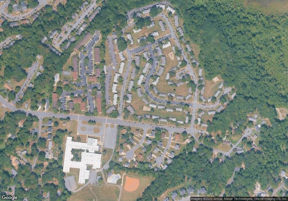 3521 Melrose Ave, Triangle, VA 22172 - photo 1