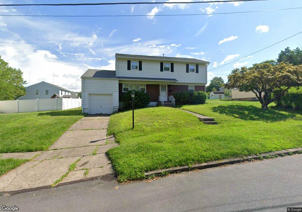 72 Deerpath Dr, Mountain Top, PA 18707 - photo 1