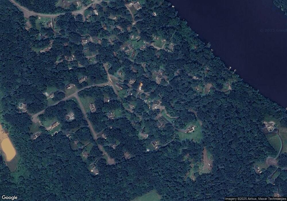 33 Alpine Cir, Sandy Hook, CT 06482 - photo 1