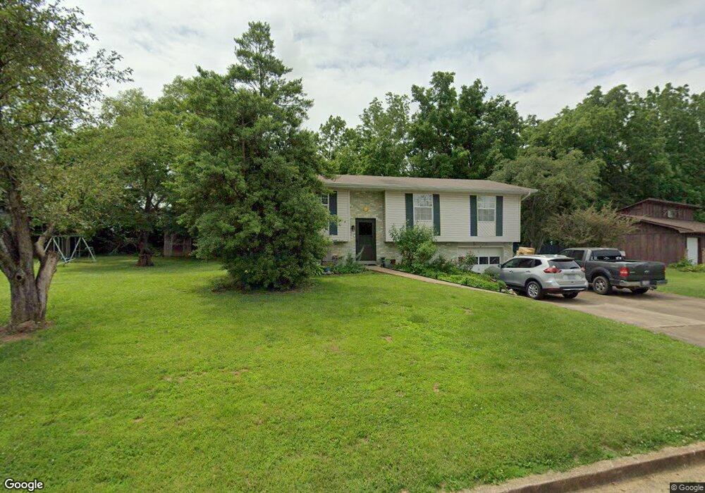 27 Mileva Ct, Farmington, MO 63640 - photo 1