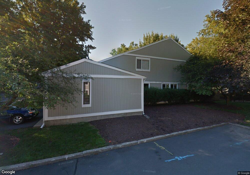 34 Cameron Ct, Princeton, NJ 08540 - photo 1