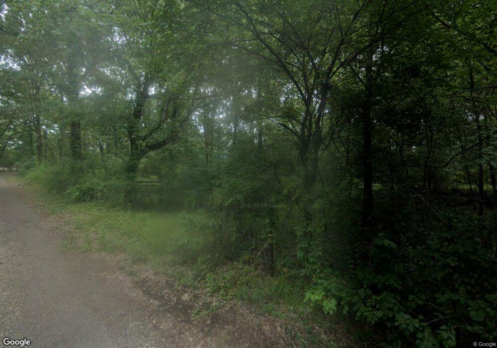 240 Walls Cir, Texarkana, TX 75501 - photo 1