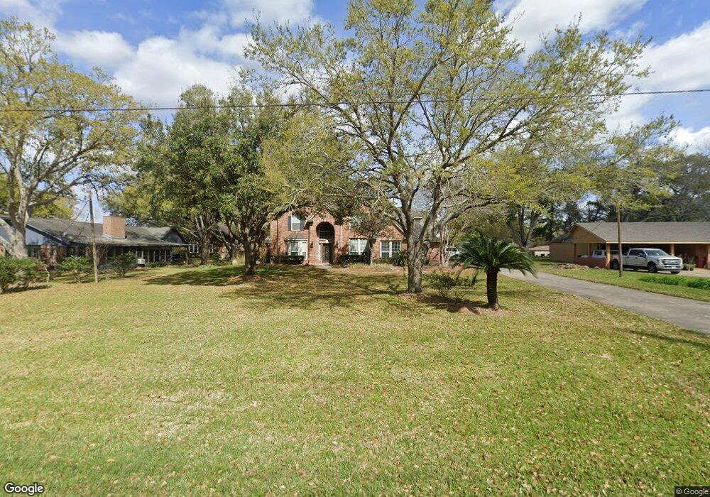 530 College St, East Bernard, TX 77435 - photo 1