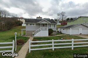 26 Gondola St, Grapeville, PA 15634