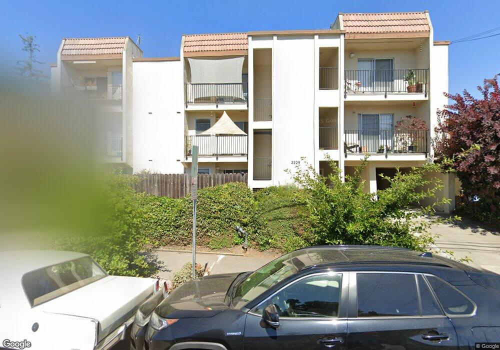 2229 McGee Ave, Berkeley, CA 94703 - photo 1