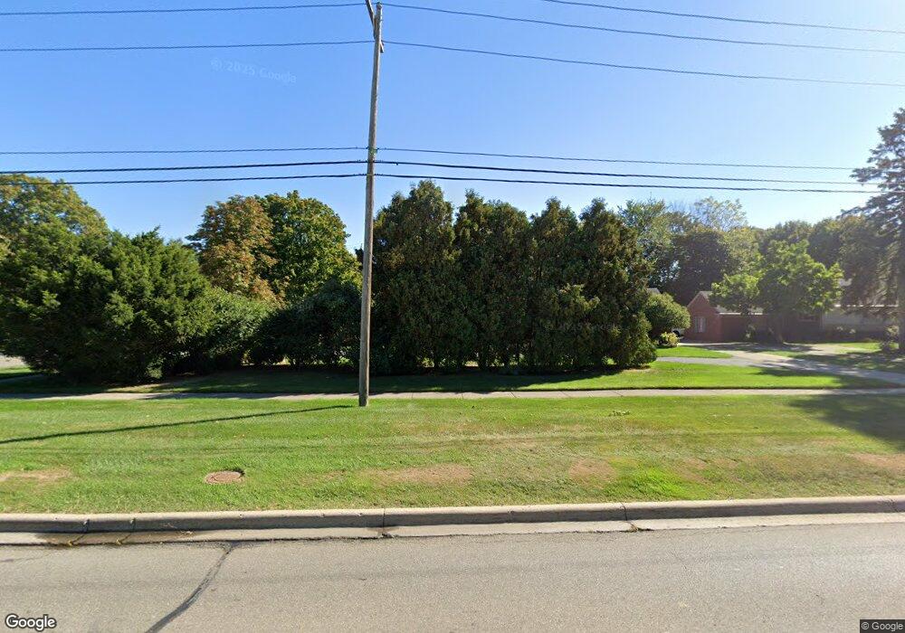 470 Lahser Rd unit Bldg-Unit, Bloomfield Hills, MI 48301 - photo 1