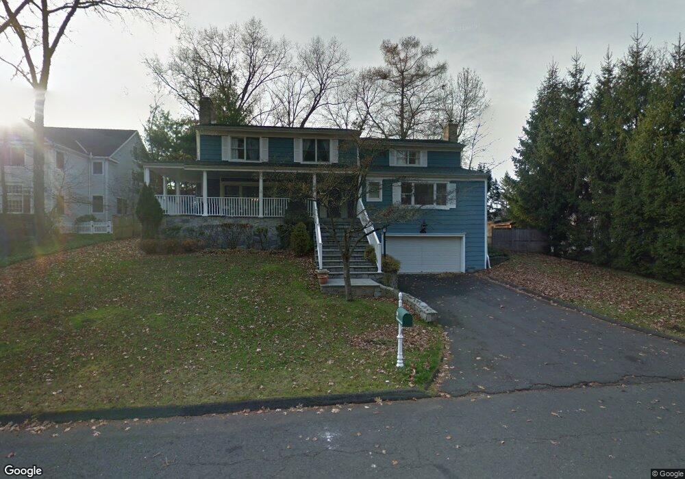 38 High Meadow Rd, Greenwich, CT 06870 - photo 1