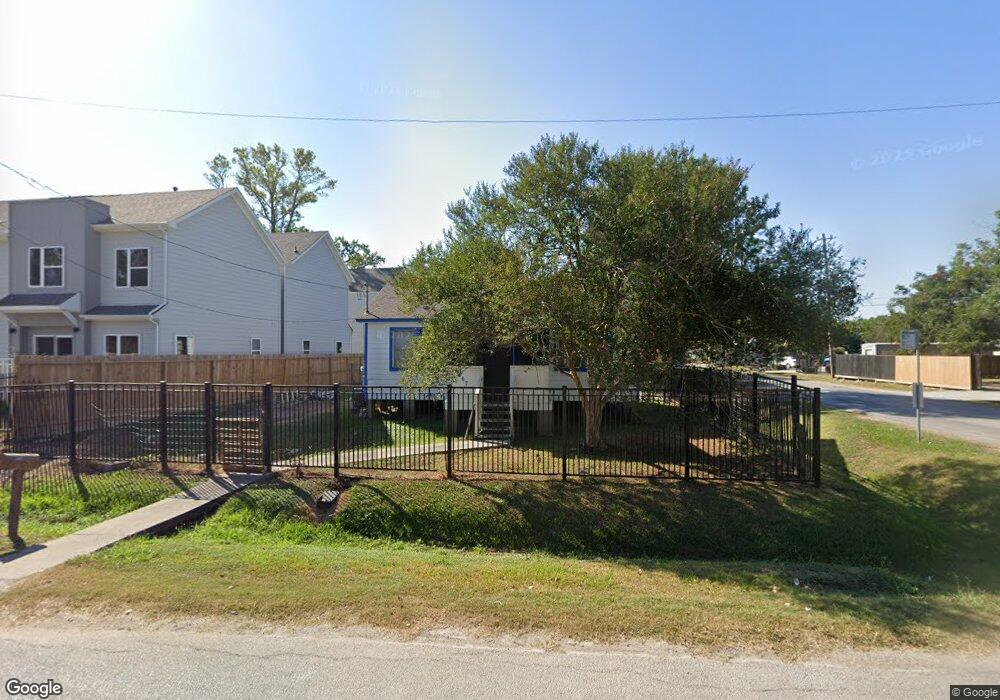 867 Prosper St, Houston, TX 77088 - photo 1