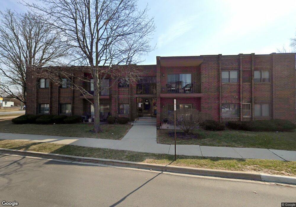 105 S Arlington Ave unit 101, Elmhurst, IL 60126 - photo 1