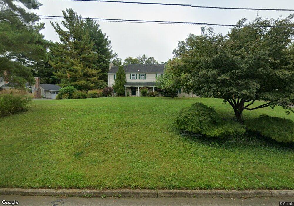 729 Clovelly Ln, Devon, PA 19333 - photo 1