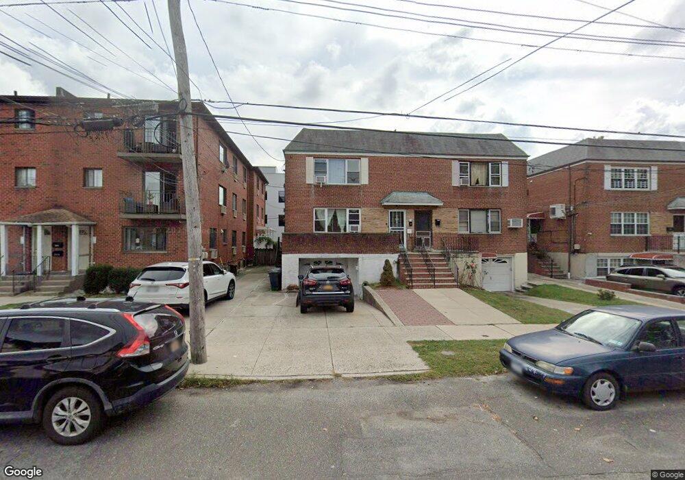 214-12 40 Ave unit 3, Bayside, NY 11361 - photo 1