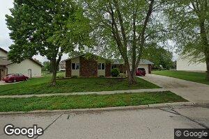 1920 Audubon Dr, Waterloo, IA 50701