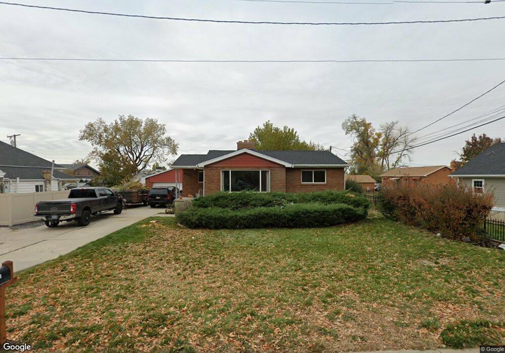252 S 100 E, Centerville, UT 84014 - photo 1