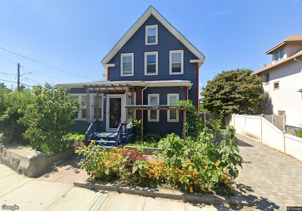 83 Common St unit 1-2, Quincy, MA 02169 - photo 1