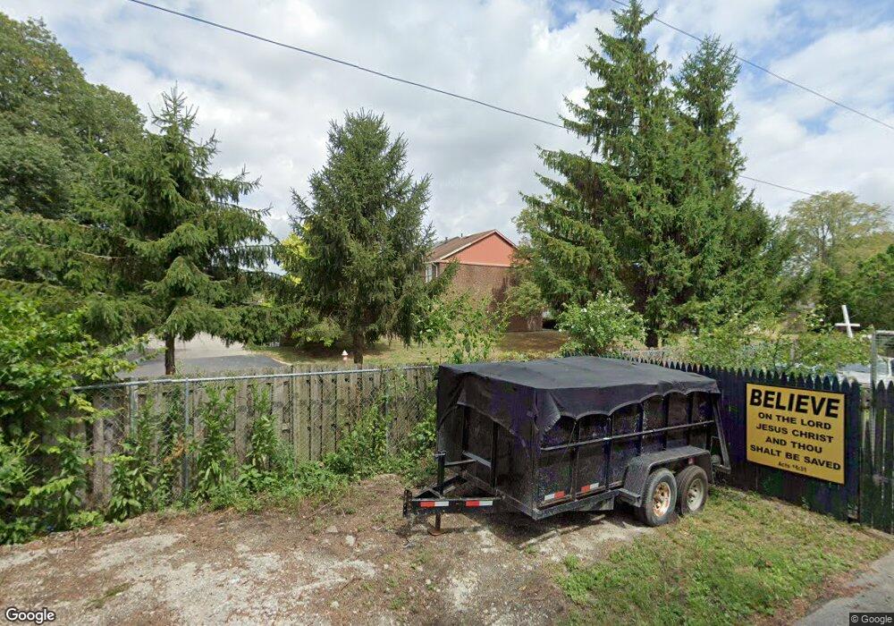 2424 Hardesty Dr S, Columbus, OH 43204 - photo 1