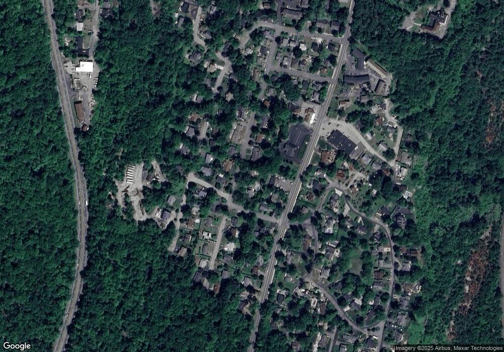 33 Laurel Ln, Highland Falls, NY 10928 - photo 1