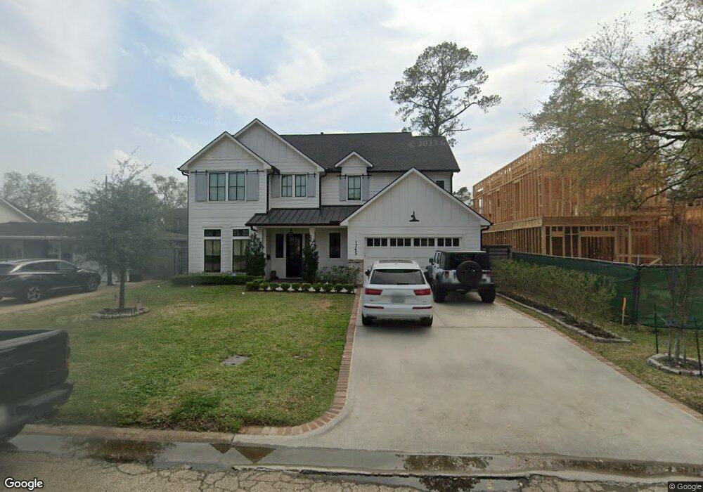 1745 Ebony Ln, Houston, TX 77018 - photo 1