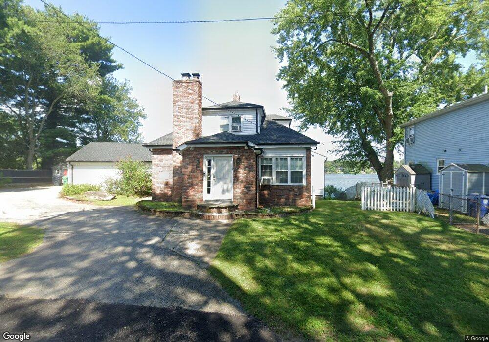 364 Lake Shore Dr, Warwick, RI 02889 - photo 1