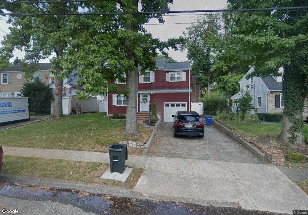 102 Ferncliff Rd, Bloomfield, NJ 07003 - photo 1