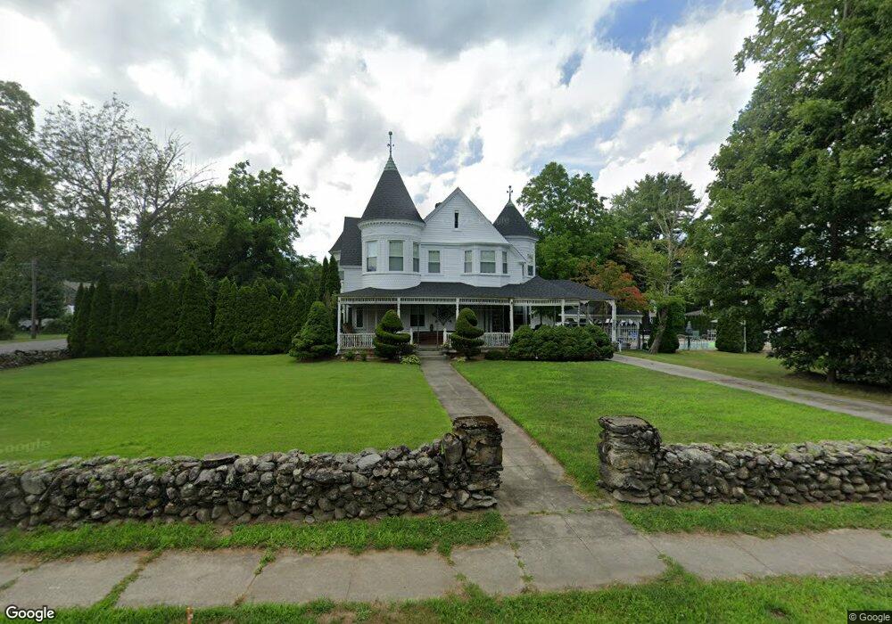 205 Longmeadow Ave, Warwick, RI 02889 - photo 1