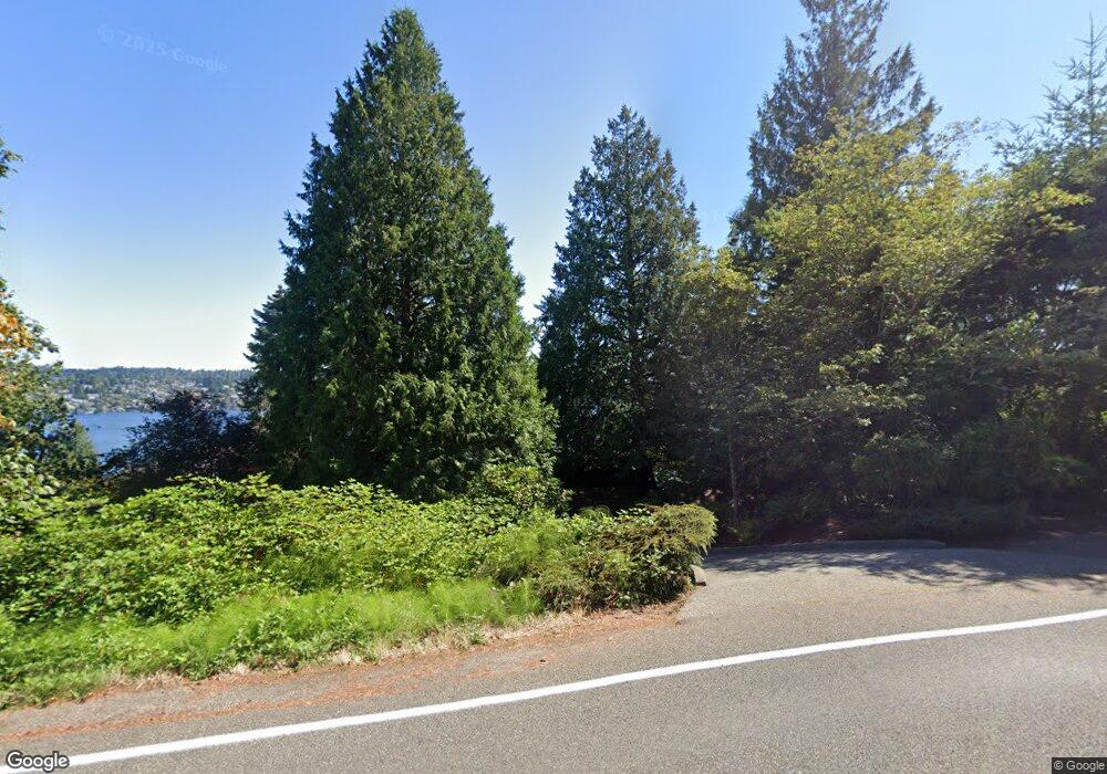 8232 E Mercer Way, Mercer Island, WA 98040 - photo 1